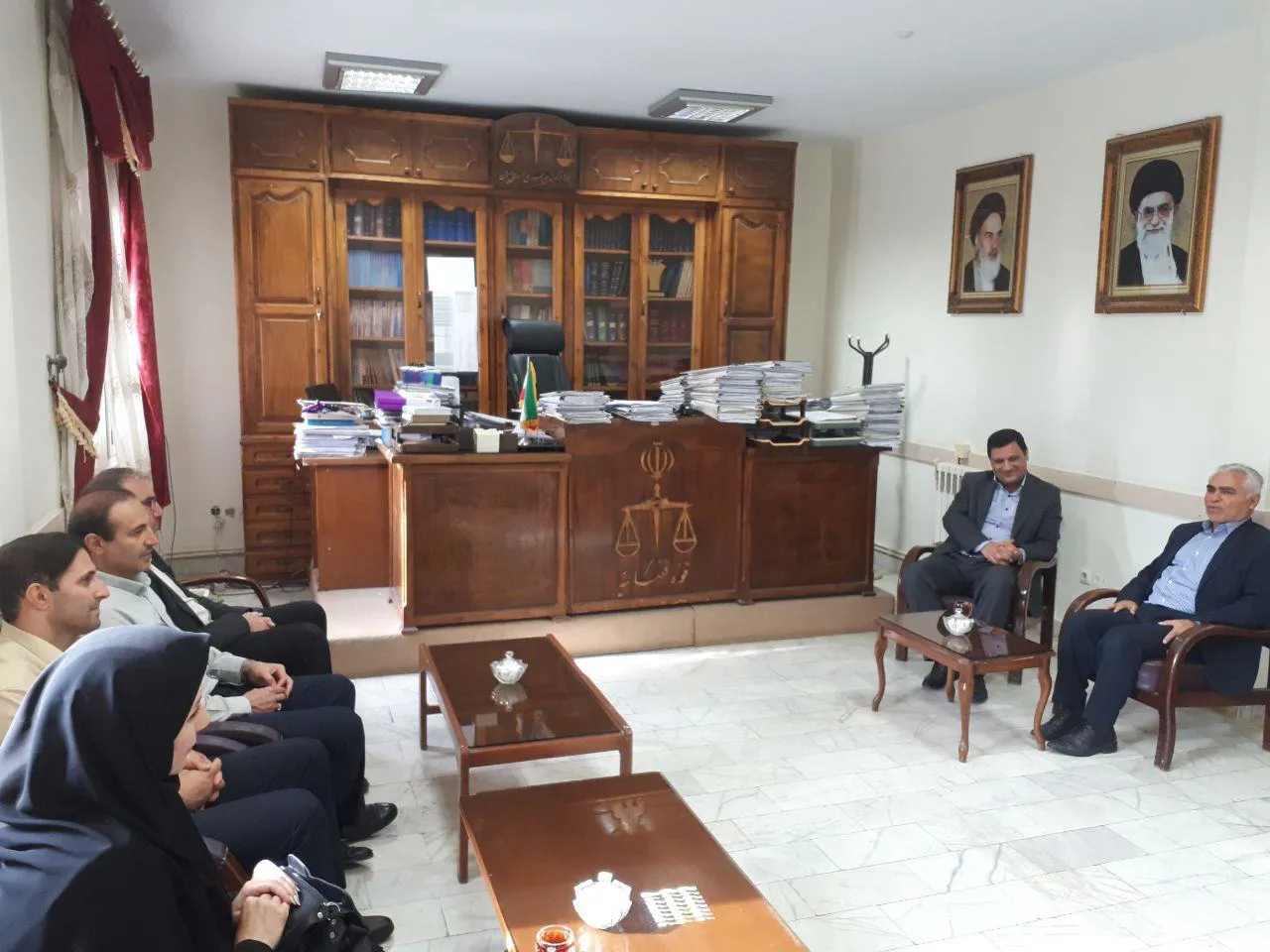 دیدار مهندس بهنیافر مدیر شبکه بهداشت و درمان شهرستان کلیبر به همراه کارکنان با رئیس دادگستری شهرستان کلیبر